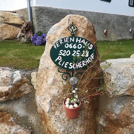 Pliescherhof