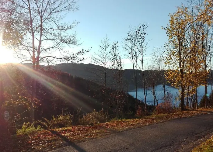 Pliescherhof بيت للعطل